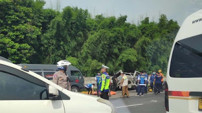 Breaking News! Kecelakaan Tol Japek KM 58: 9 Korban Meninggal, 12 Kantong Dievakuasi ke RSUD Karawang