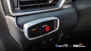 來自澳洲的汽車改裝品牌VAITRIX麥翠斯有最廣泛的車種適用產品，含汽油、柴油、油電混合車專用電子油門控制加速器，搭配外掛晶片及內寫，達到最高品質且無後遺症之動力提升，也可由專屬藍芽App–AirForce GO切換一階、二階、三階ECU模式。外掛晶片及電子油門控制器不影響原車引擎保固，搭配不眩光儀錶，提升馬力同時監控愛車狀況。VAITRIX另有馬力提升專用水噴射可程式電腦及全組套件，改裝愛車不傷車。  適用品牌車款： Audi奧迪、BMW寶馬、Porsche保時捷、Benz賓士、Honda本田、Toyota豐田、Mitsubishi三菱、Mazda馬自達、Nissan日產、Subaru速霸陸、VW福斯、Volvo富豪、Luxgen納智捷、Ford福特、Chevrolet雪佛蘭、Hyundai現代、Skoda; Altis、crv、chr、kicks、cla45、ct200h、q2、camry、golf gti、polo、kuga、tiida、u7、rav4、odyssey...等。