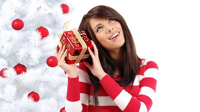 Girls Happy Christmas Wallpapers