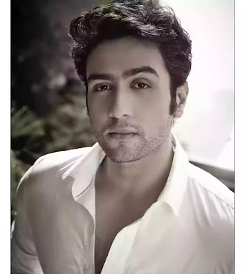 Adhyayan Suman as Tinka Singh