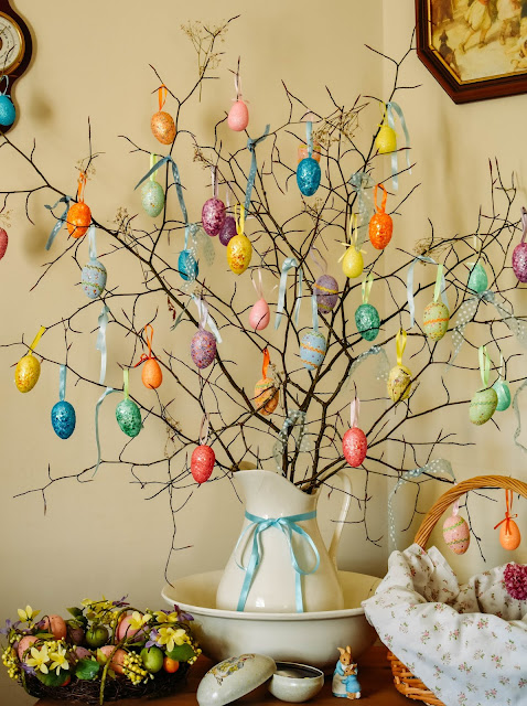 Easter egg tree