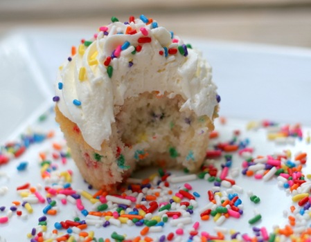 funfetti cupcake 4