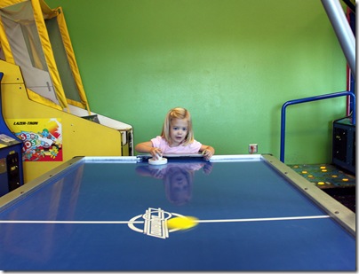 air hockey 9-25-2010 5-54-53 PM