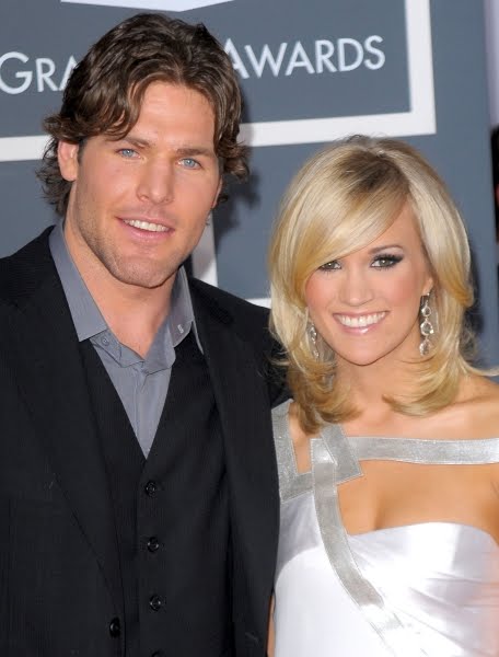 carrie underwood married to mike fisher. Carrie Underwood married