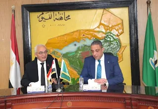 وزير التعليم ومحافظ الفيوم يعقدان اجتماعاً مع مديرى الإدارات التعليمية بمراكز المحافظة