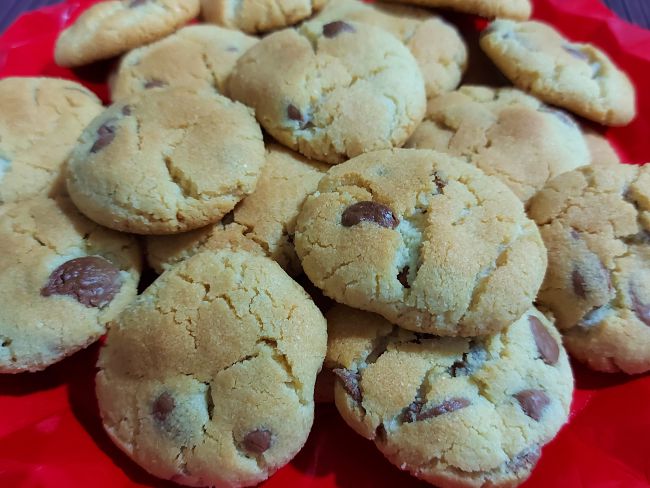 Galletas de almendra con pepitas de chocolate