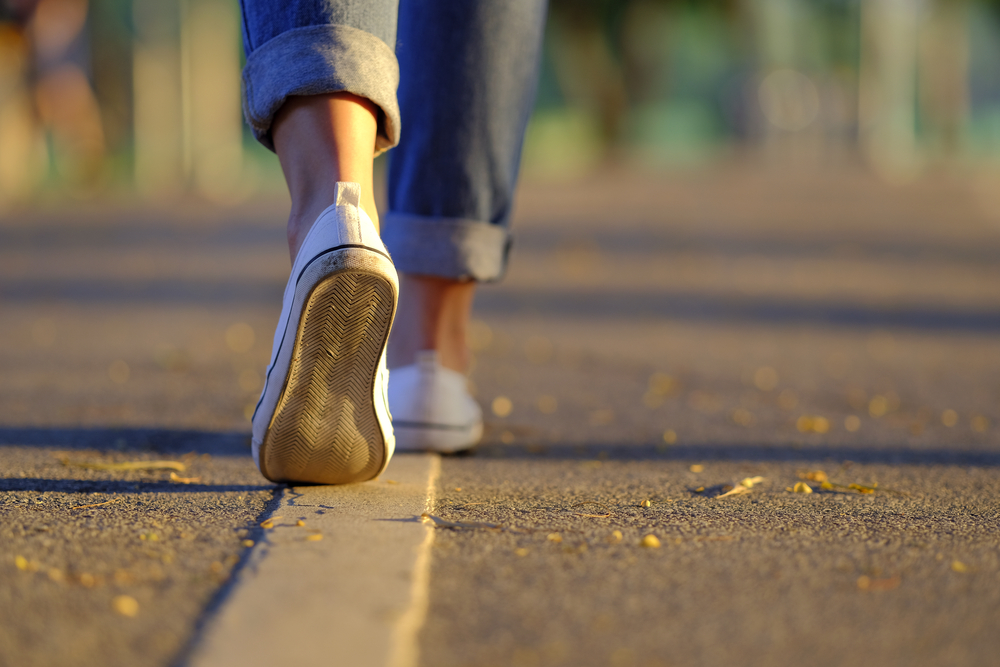 Apakah Berjalan Kaki Sudah Termasuk Olahraga? - Info Dunia Edukasi