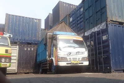 Sewa Truk Surabaya Kudus Murah