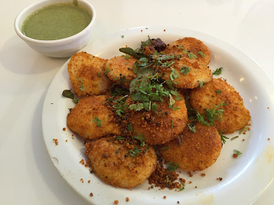 Molgapodi Idlis at Wadeshwar Pune