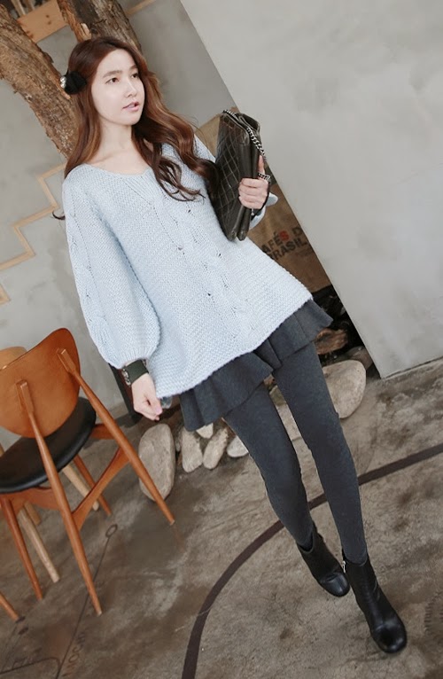 Cable Knit Top with Round Neckline