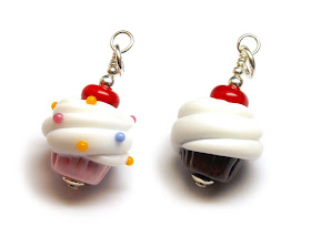 Cupcake Pendants