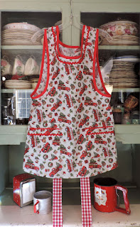 Grandma apron in Red Trucks