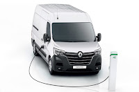 Renault Master Z.E. Panel Van (2020) Front Side