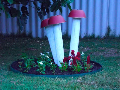 DIY backyard play project ideas playground children kids fun build construct safe Mushroom Fairy Flower Ring