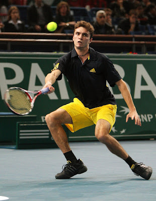 gilles simon shirtless. (Gilles Simon, Paris)