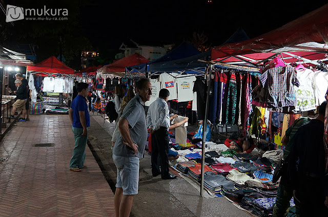 ตลาดมืดหลวงพระบาง