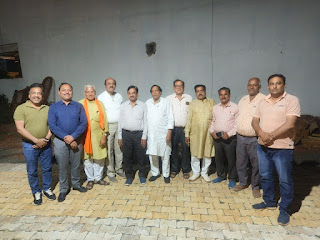 शहर के बुद्धिजीवियों और समाजसेवियों ने शिवपुरी विकास मंच का किया गठन