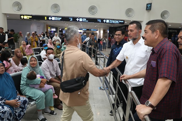 Ijeck Bersama BP2MI Sambut Kepulangan PMI di Kualanamu 