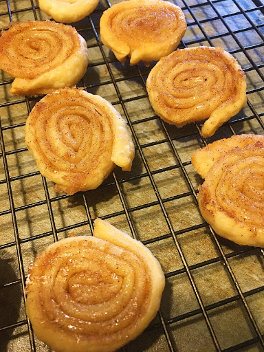 Cinnamon Roll Pinwheel Cookies