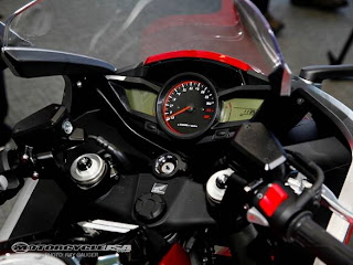 2010 Specifications Honda VFR1200F