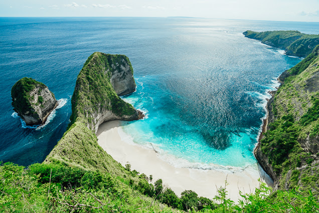 5 Spot Keindahan Alam Yang Menjadi Surga Tersembunyi di Nusa Penida