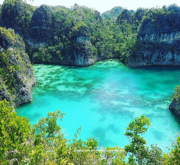 Teluk Kabui, Surga Wisata Dari Indonesia| Pesona Indonesia