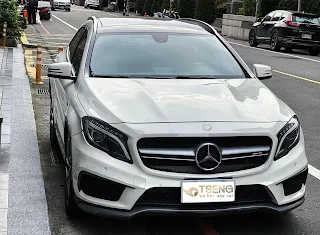 黃先生有一台 2015 GLA45 AMG想請我們線上估車 ，也因為看到我們中古車收購的介紹和流程說明，覺得我們很用心在經營這一塊 。  在線上和我們討論後，即便有其他中古車商報價和我們接近 ，也選擇邀請我們到他家進行到府估車 。  黃先生提供的線上估車資訊相當完整，也和現場看車時差不多 。該換的都換過了 ，也沒什麼漏油的問題 ~不過因為是 2015 的GLA45 ，所以收購價絕對是低於百萬內畢竟都快十年了 !  陪伴了黃先生十年的回憶 ，最後選擇我們收購處理快速換成現金 。代表著一段故事的結束，也預告了新的故事即將開始 。感謝黃先生您的信任和支持 ，未來如果親朋好友有中古車收購的需求，都請歡迎和我們聯絡喔!