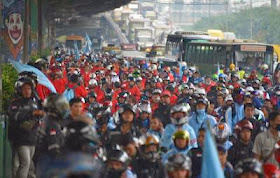 INDONESIA-ECONOMY-STRIKE