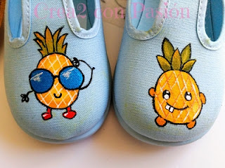 Zapatillas-niño-infantiles-decoradas-con-piñas-kawaii-crea2conpasión