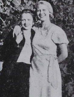 Carole Landis With Her Sister Dorothy Ridste