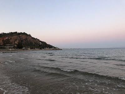 チュニジアの夕暮れ時の海