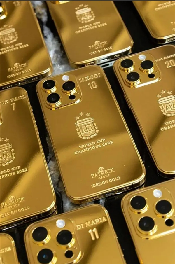 梅西斥資17.5萬英鎊為阿根廷隊友訂製金色iPhone 14 Pro