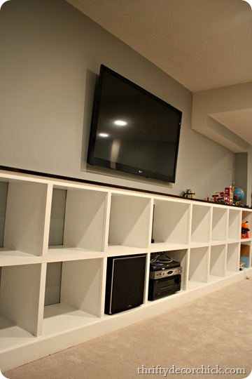  built in cubby storage