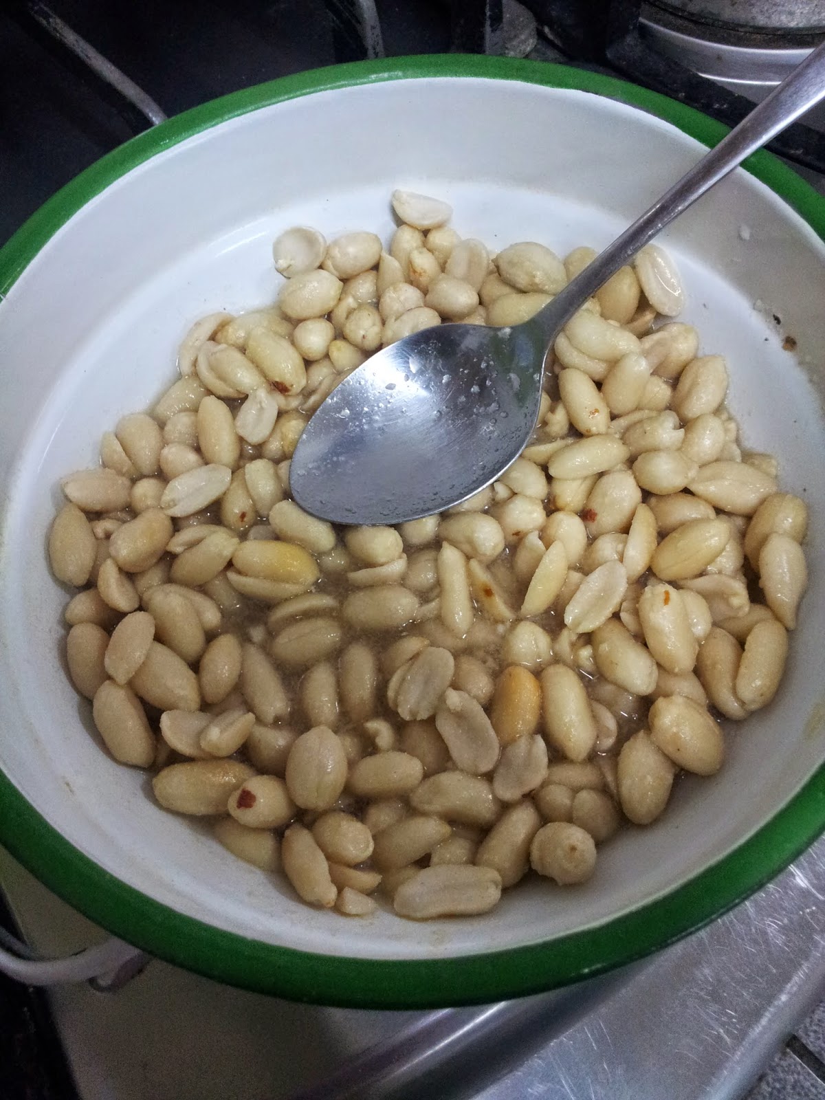 kacang goreng bawang putih