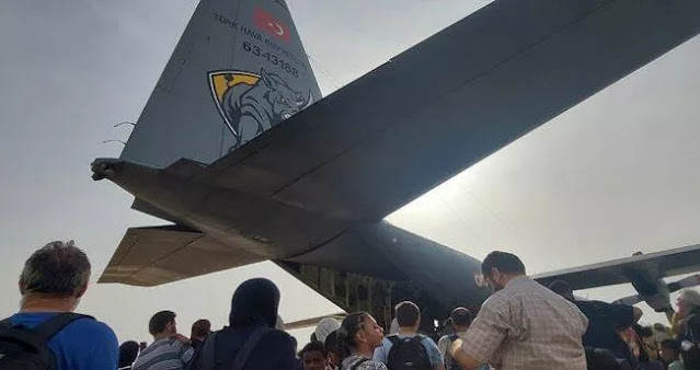 Shots fired at Turkish evacuation plane in Sudan