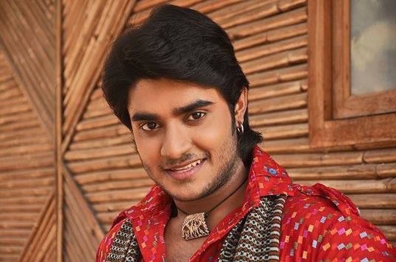 Pradeep Pandey Chintu Latest Pics