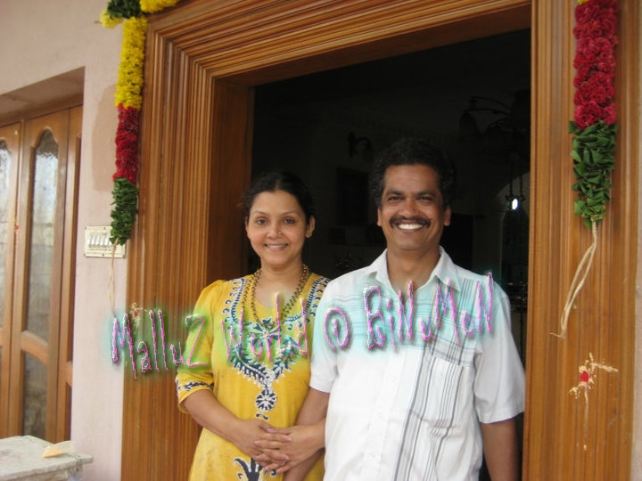 MalluZ WorLd: AcTreSS FaTHiMa BaBu FaMiLY AlBuM