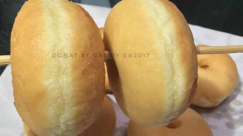 Bikin Donat Tanpa Pakai Kentang Tapi Hasilnya Montok dan Empuk Seperti Pakai Kentang