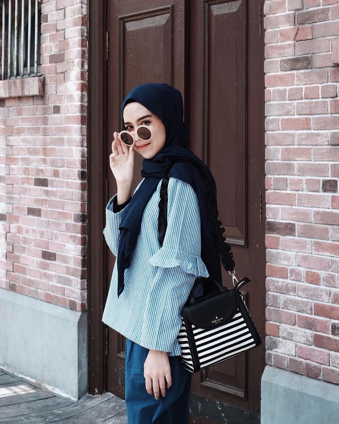 30 Model  Baju  Muslim Modis untuk  Remaja  Masa Kini