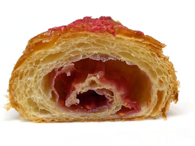 クロワッサン・フランボワーズ（Croissant framboise） | PAUL（ポール）