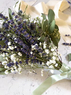 How to make a dried flower bouquet with lavender
