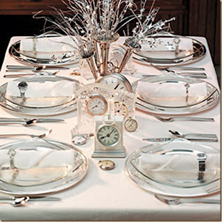 Beautiful Table Decoration for New Year's Eve Party / Celebration, images, pictures