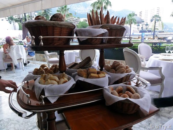 Le Louis XV — 3 Michelin Stars Restaurant Review, Monte-Carlo   http://uTry.it