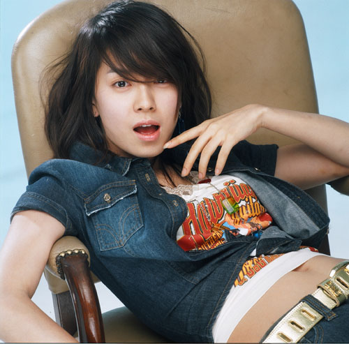 GALLERY SEKSI DARI ARTIS KOREA, SONG JI HYO