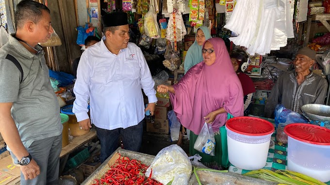 Pemkab Padang Pariaman Gelar Kegiatan Gerakan Pangan Murah (GPM) di Pasar Rakyat Pakandangan