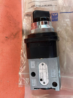 WABCO 5630201200 002 0988 Rexroth Mecman 563020 120 0  002  2200 Rexroth 563 020 1200 0002 qty4 new worldwide delivery  WABCO 5630201200 002 0988,Rexroth 563 020 1200 0002,Rexroth Mecman 563020 120 0  002  2200,qty4,