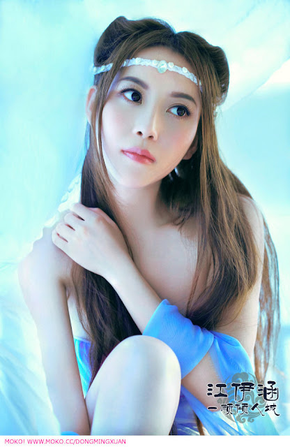 Foto Hot Artis Cantik China, Jiang Yihan - Ada Yang Asik