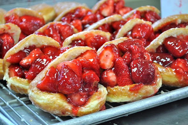 How To Make Loaded Strawberry Donuts at Home