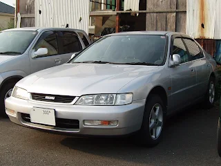 Sejarah Isuzu Aska, Sedan Mesin Bensin Buatan Isuzu