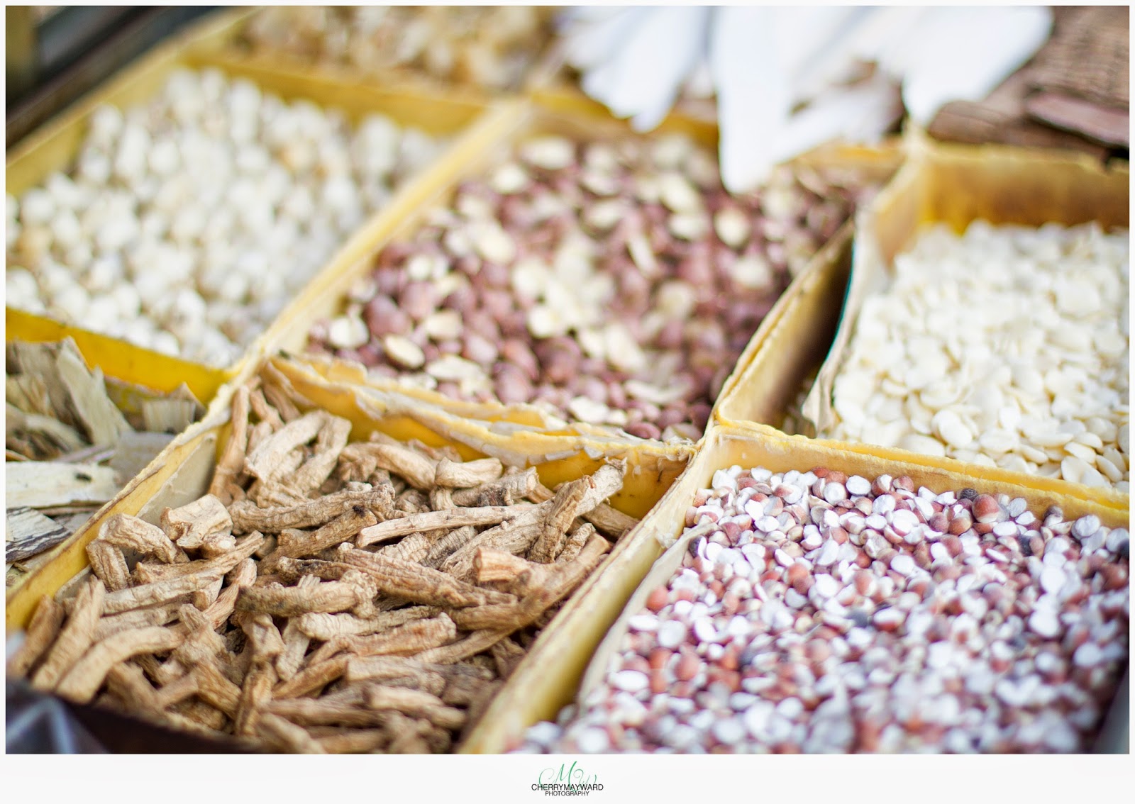 markets selling dried goods, market stalls in Penang, Geogetown